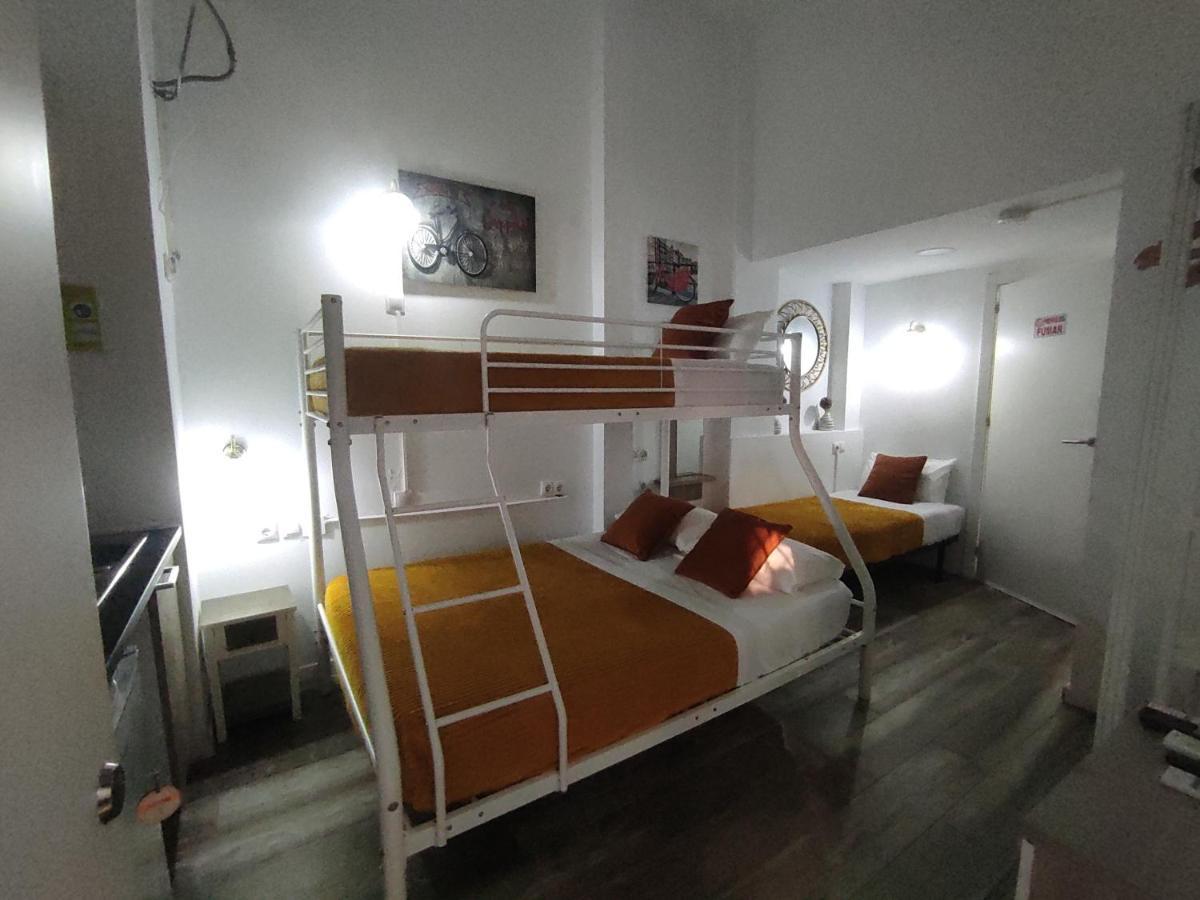 Hostal Olozaga Alicante Eksteriør bilde