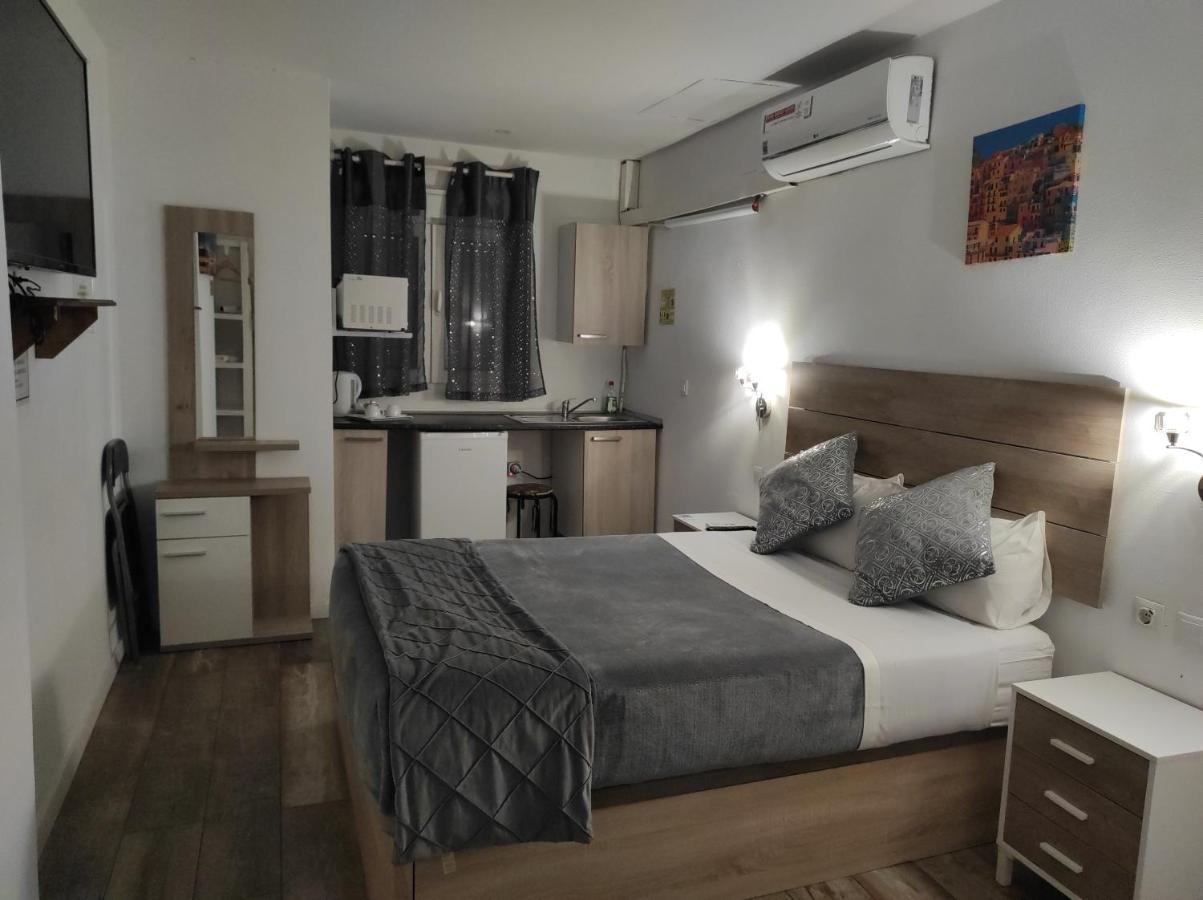 Hostal Olozaga Alicante Eksteriør bilde