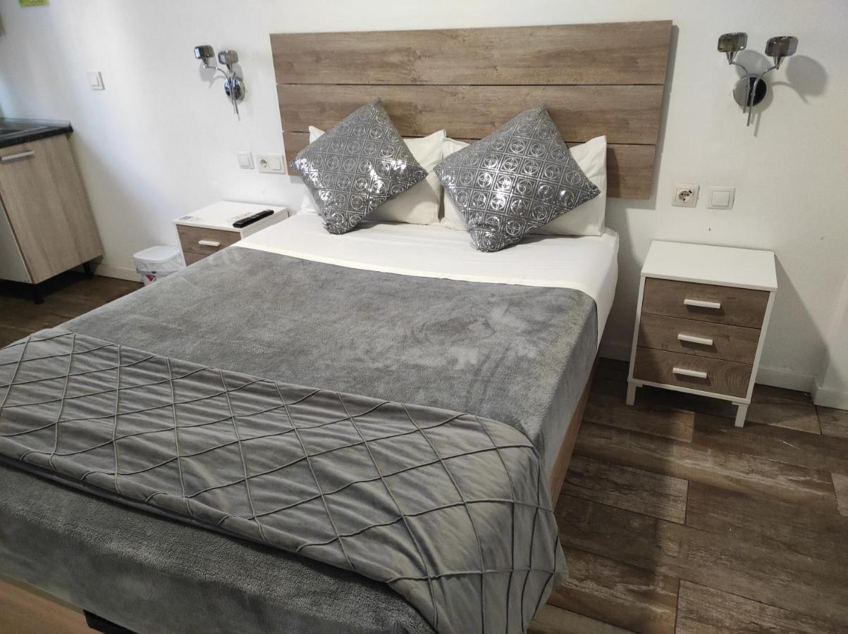Hostal Olozaga Alicante Eksteriør bilde